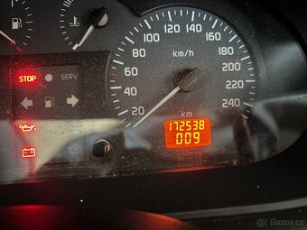Megan 1.6 16v - 7