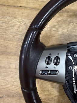 Volant Jaguar XF 2009 - 7