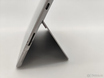 Microsoft Surface GO 2 8GB/128GB Windows 11 Pro - 7