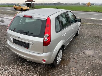 Ford Fiesta 1,4 16V - 7