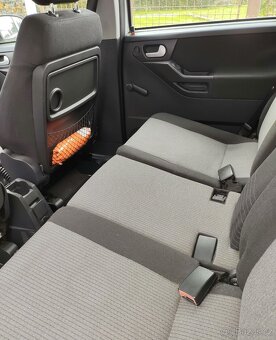Prodám Opel Meriva 1.6 - 7