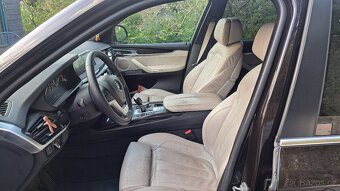 BMW X5 F15 3.0D.R.V.2014,7 MÍST, ČR,PO SERVISETOP - 7