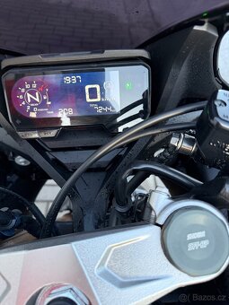 Honda CBR 650 R - 7