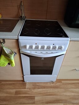 Kuchyňská linka 3,10m - 7