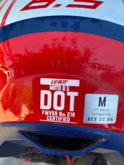Leatt Moto 8.5 + brýle - 7