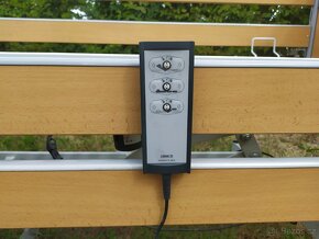 Elektricky polohovatelná postel - 7