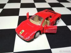 autíčka - modely Ferrari - 7