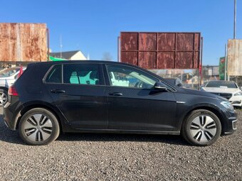 Volkswagen e Golf - 7