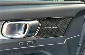 Volvo XC40 2.0 D3, automat, ODPOČET DPH - 7