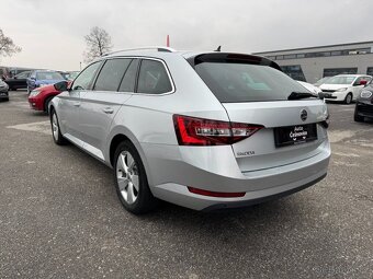Škoda Superb 2,0 TDI 110 KW DSG - 7