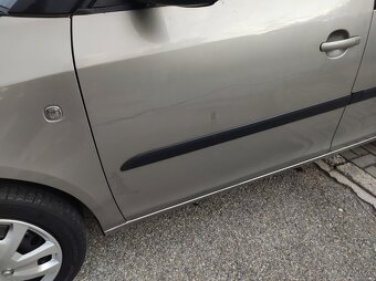 ŠKODA ROOMSTER 1.2i 51kw 2008 hagusy NOVÁ STK bez koroze - 7