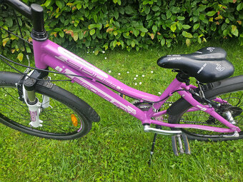 Dívčí růžové 24" horské hliníkové kolo FOX, rám 13" - 7
