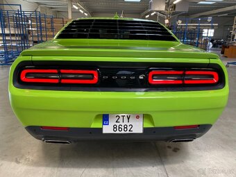 Dodge challenger 5,7 Hemi V8 R/T - 7