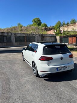 Golf 7 GTI 2.0 TSI - 7
