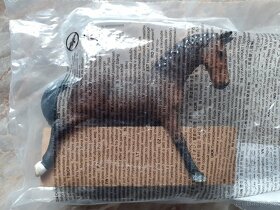 SCHLEICH Koně SBĚRATELSKĒ FIGURKY 44 aj. - 7