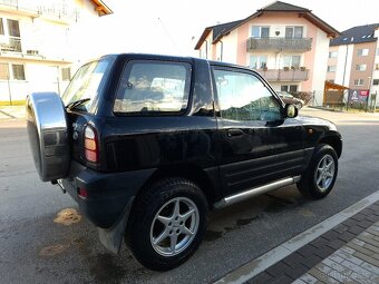 Toyota Rav4 2,0i - 7