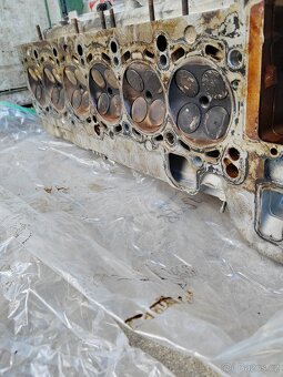 Díly motoru m54b30 - 7