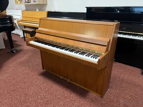 Menší piano May Berlin v záruce, doprava PRODÁNO - 7