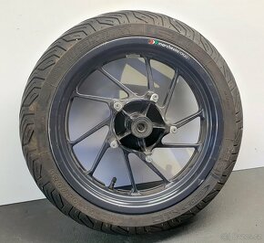 Yamaha X-Max 400 2014 - díly - 7