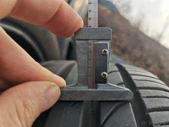 Letní pneu Continental 215/55/18 - 7