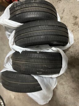 Kola r16 s pneu 205/55/16 bridgestone - 7