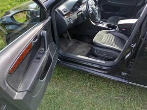 VW Passat 3.6 V6 220kW nové ČR servisní kniha - 7