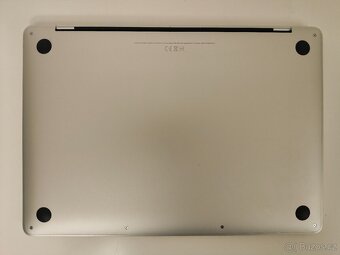 MacBook Pro 2017 | i5 • 8GB • 256GB SSD - 7