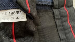 Prodám pánský oblek TOP STAV - 7