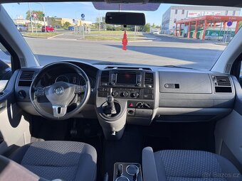 VOLKSWAGEN TRANSPORTER T5 - 7