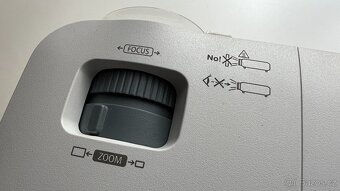 Projektor NEC V281W - stav nového - 7
