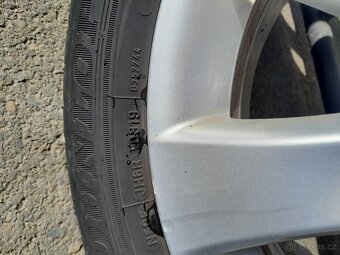 Alu toyota corola verso 16 - 7