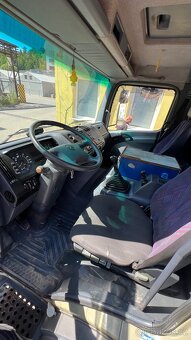 Mercedes ATEGO - 7