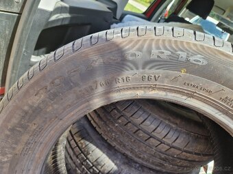 Prodám letní Pirelli Cinturato P7 205/60 R16 - 7