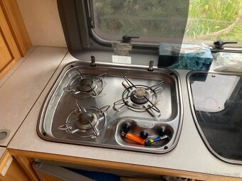 Prodám obytný přívěs KNAUS EUROSTAR - 7