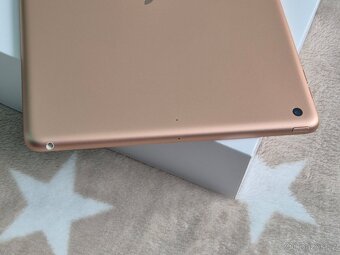 Apple iPad 8. generace 32gb TOP stav - 7