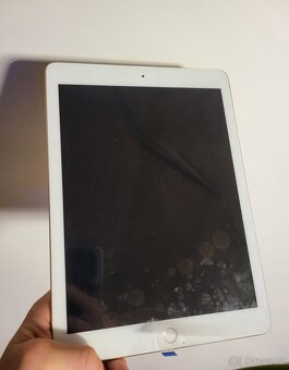iPad 6 šestá generace 32 gb - 7