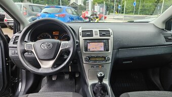 Toyota Avensis 2,0D-4D - 7