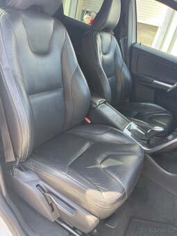 Volvo XC60, 4x4, 120kW,R-Design,06/2013, 1.majitel,xenony - 7