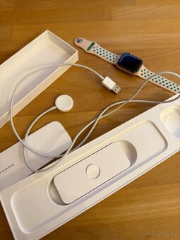 Apple Watch SE 40mm - 7