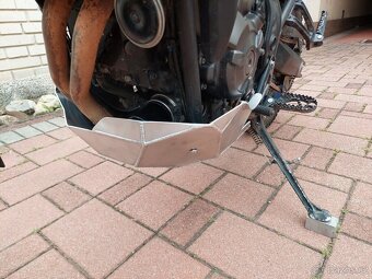 Yamaha Tenere 700 kryt motora - 7