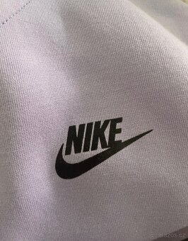 Mikina s kapucí Nike - 7