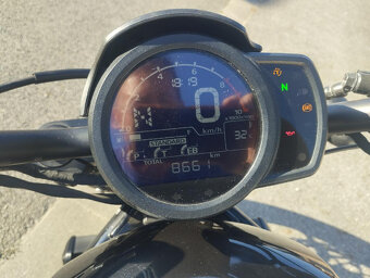 Honda CMX 1100 Rebel - 7