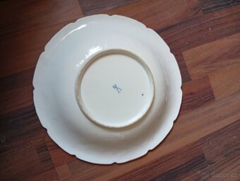Míšeňský porcelánový talíř - 7