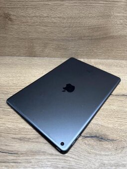Apple iPad 8 32gb - 7
