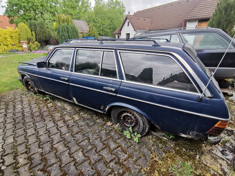 Mercedes S123 300D - 7