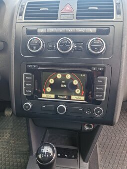 Volkswagen Touran 1.6 TDI - 7