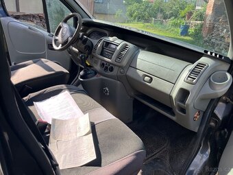 Renault Trafic 2,0 DCi 6 míst - 7