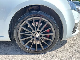Škoda Octavia RS 162kW DSG 139TKM - 7