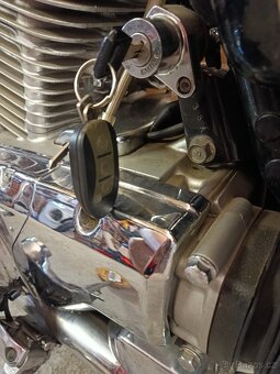 Suzuki intruder - 7