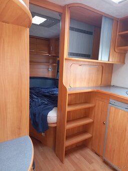 Prodám karavan adria adora 512 up. El pojezd.. předstan - 7